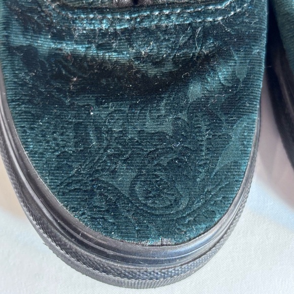 VANS OFF THE WALL Sz 7 Velvet Jackard Black Rubber Sole Lace Up Sneakers - Picture 4 of 11